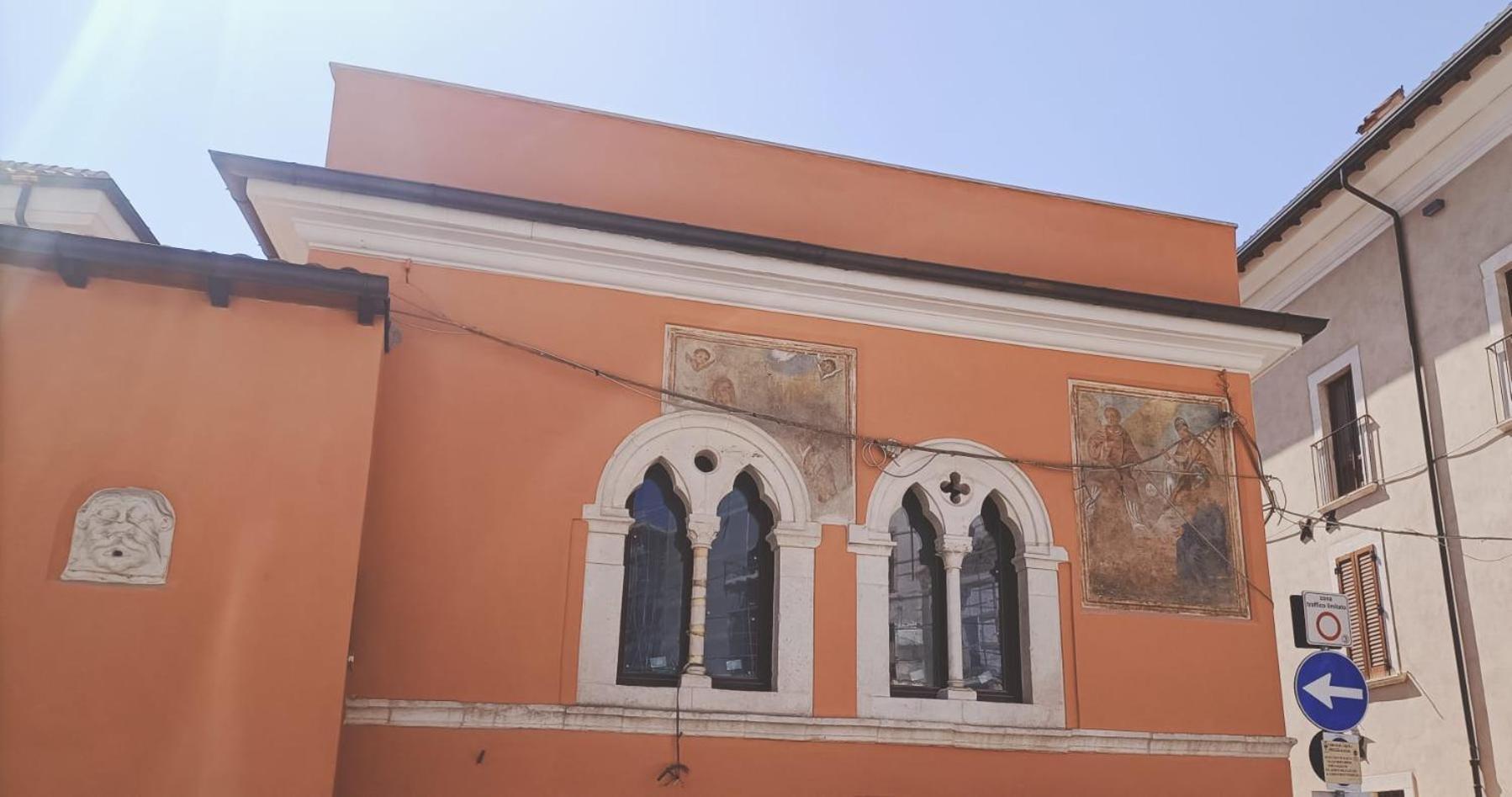 Dimora Del Cavaliere Apartment LʼAquila Екстериор снимка